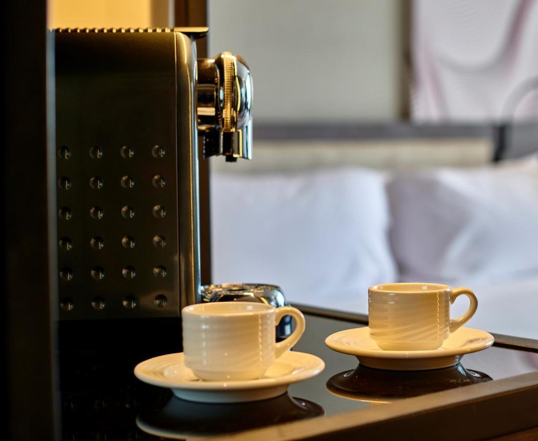 Crowne Plaza - West Cairo Arkan By Ihg 6th of October City Exterior photo Espresso machine